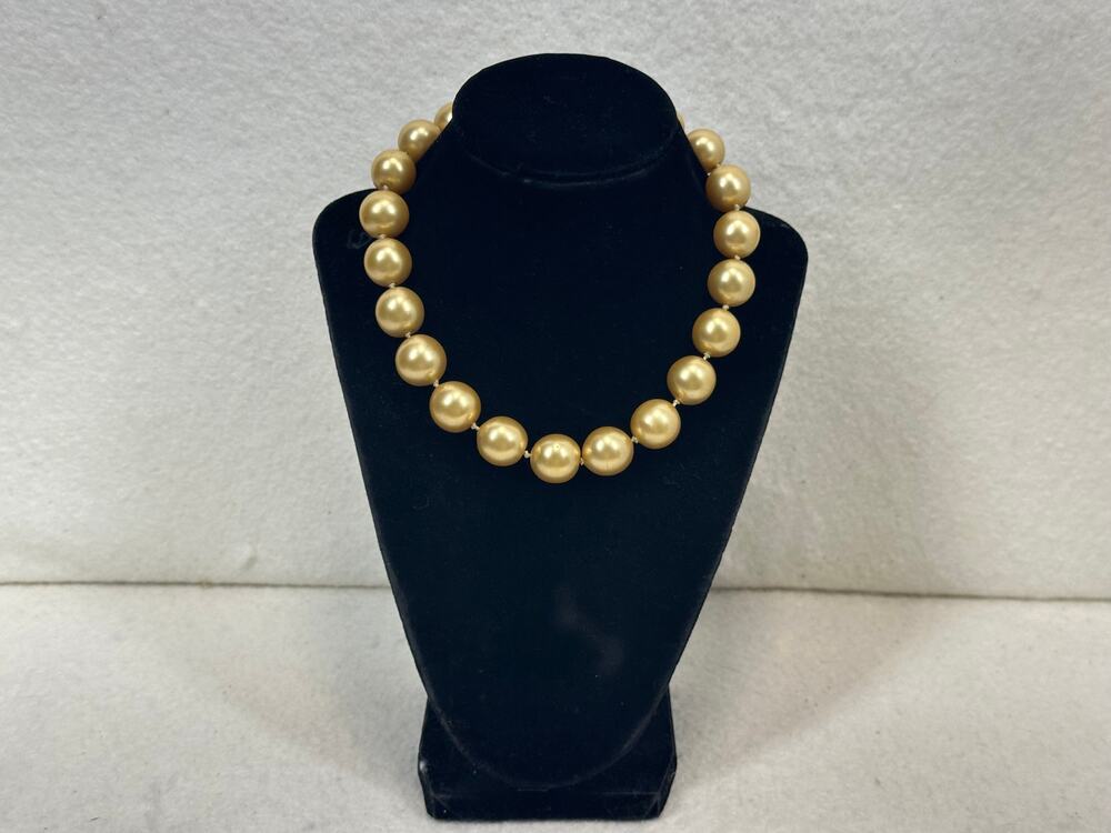 Vintage 60s Oversized Champagne Pearl Statement Necklace Hand-Knotted Choker